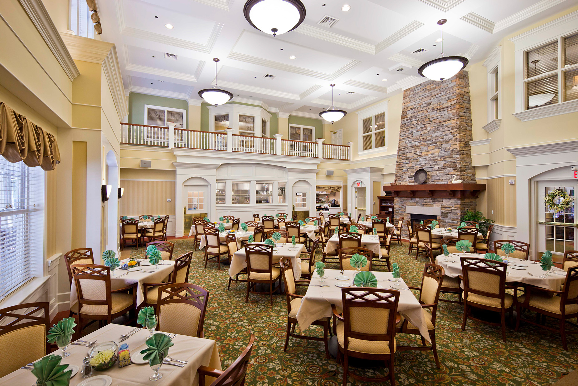 Brownstones at Grace Woods dining room