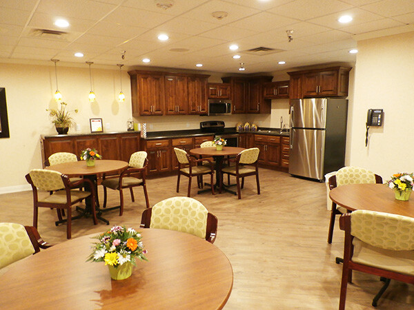 Skilled nursing dining room