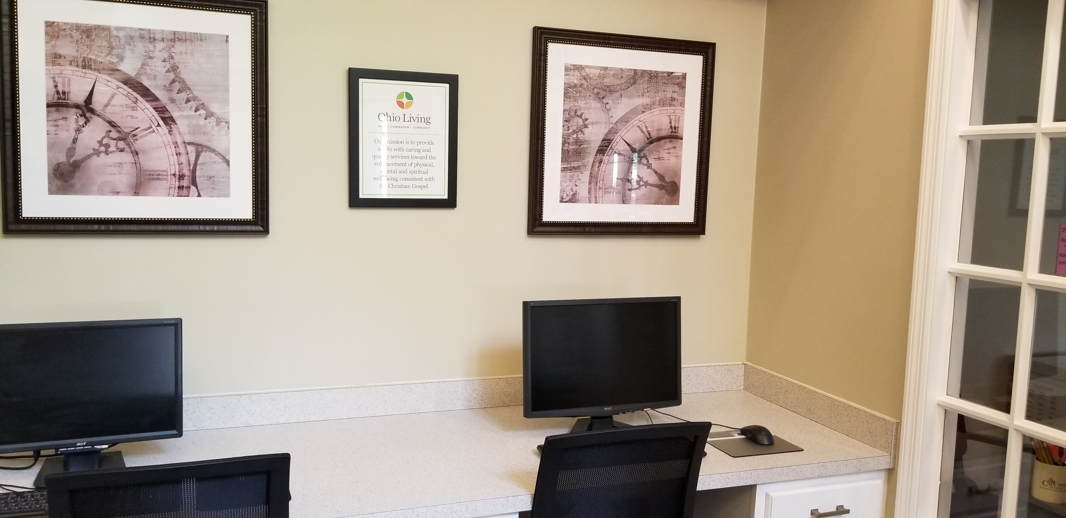 Cambridge Apartment computer center