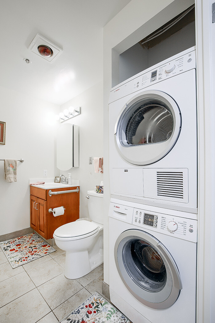 Larchwood Apartments Laundry