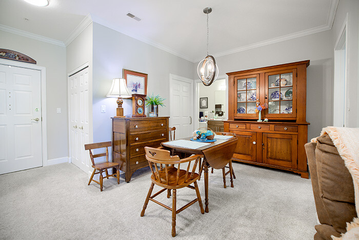 Brownstone Dining Area